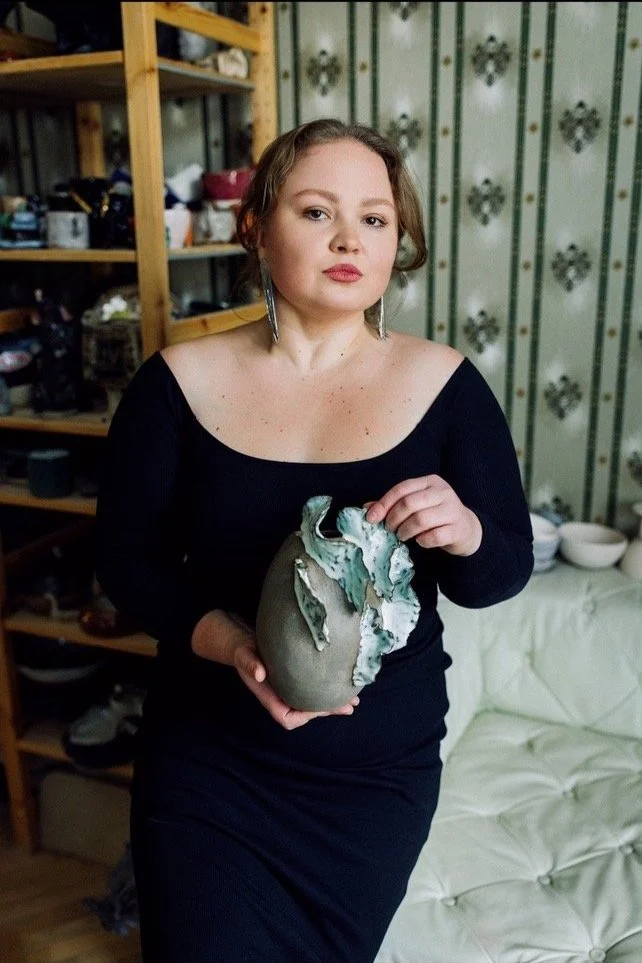 Anya, studio partner